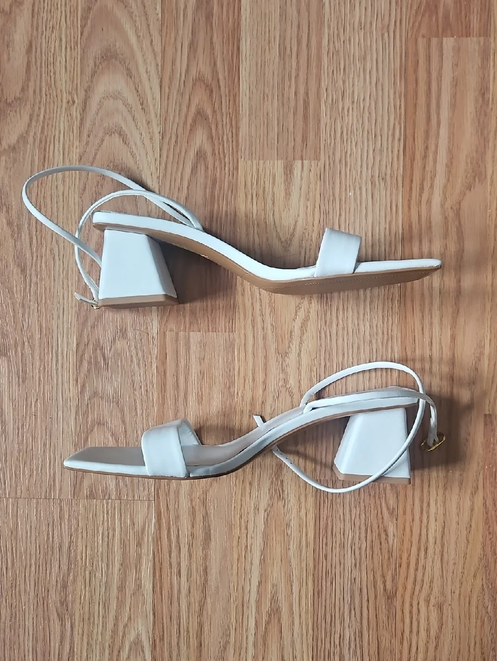 ZARA White Faux Leather Square Toe Strappy Block Heel Wraparound Sandals Size 39 - Picture 2 of 3